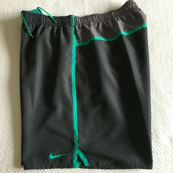 NIke Other - Nike Diverge Split Swim 9” Volley Board Shorts
